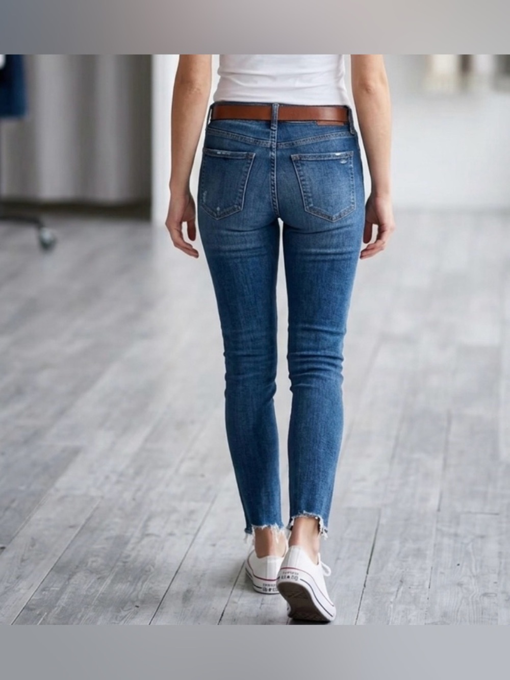 rag‎ & bone Women’s Skinny Jeans Blue Medium Wash Raw Hem – Size 27